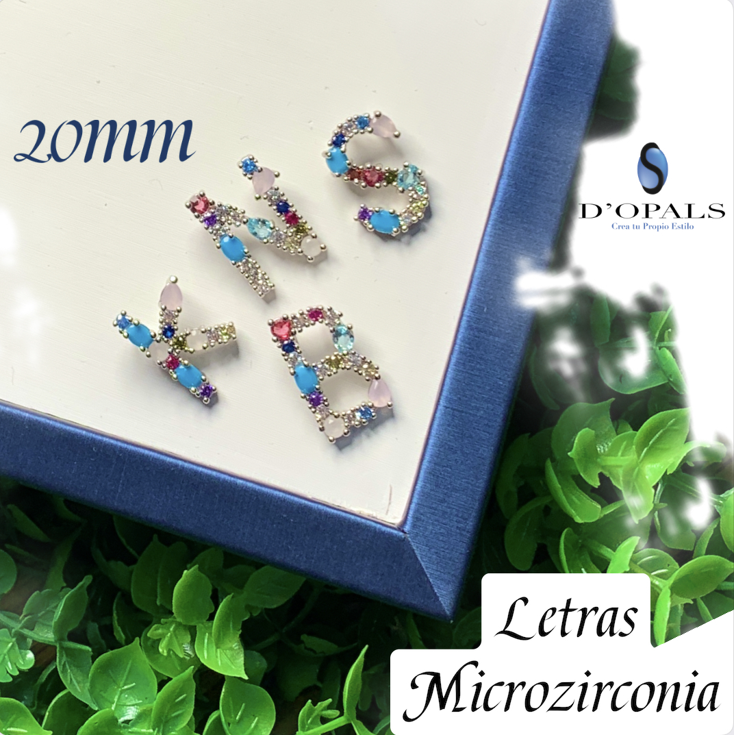 DIJE LETRA K MULTICOLOR PLATEADO