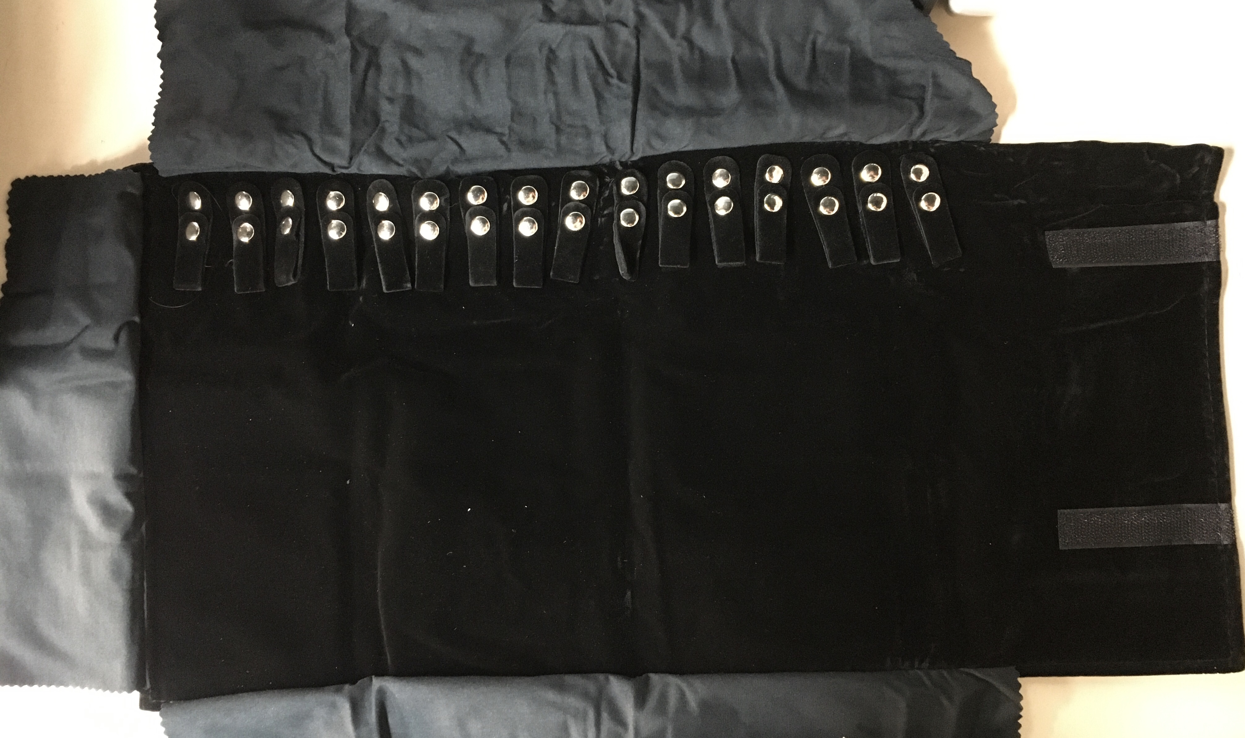 EXHIBIDOR PARA CADENAS