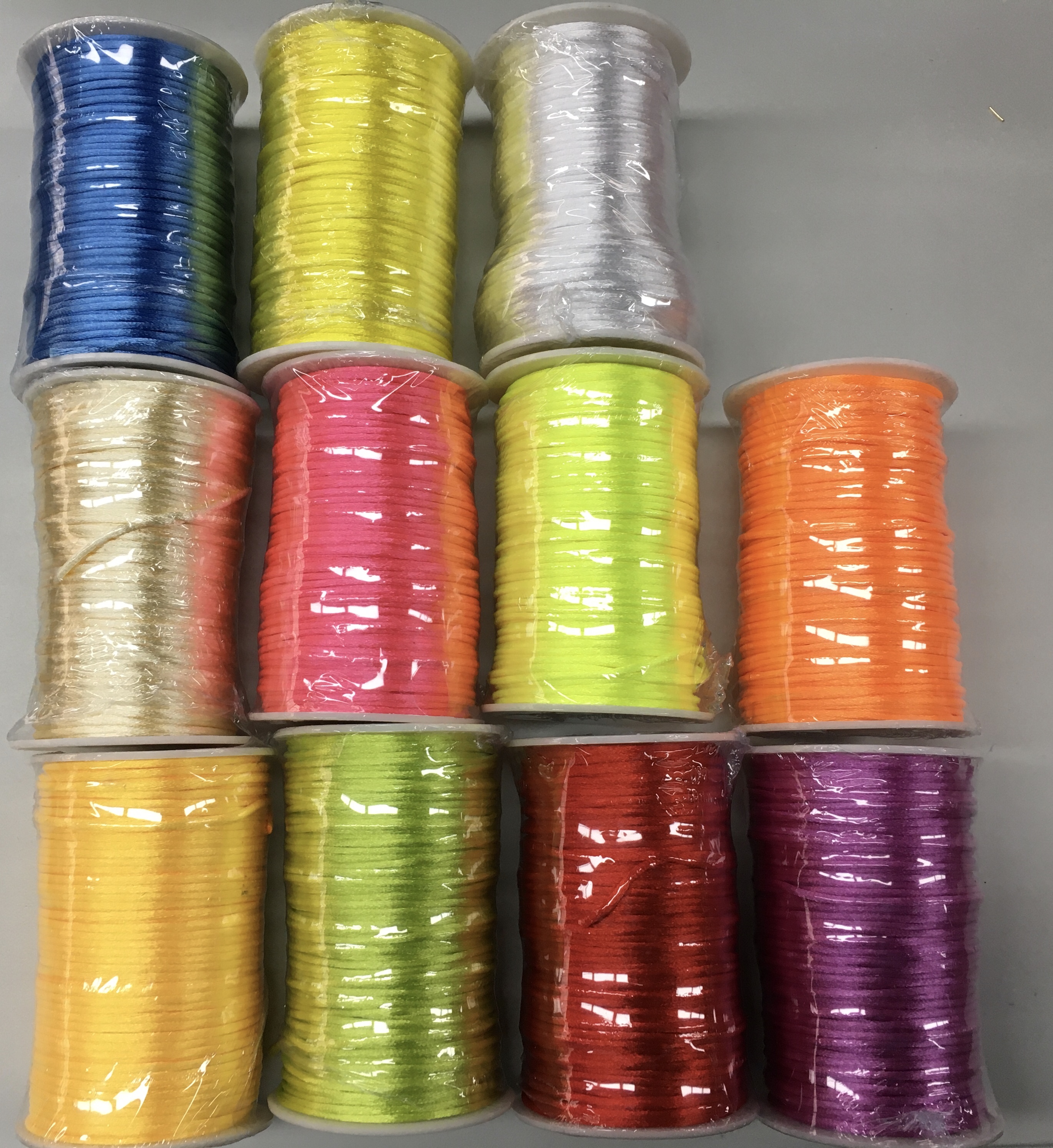 COLA DE RATON GRUESA 2MM ROLLO 100 YARDAS