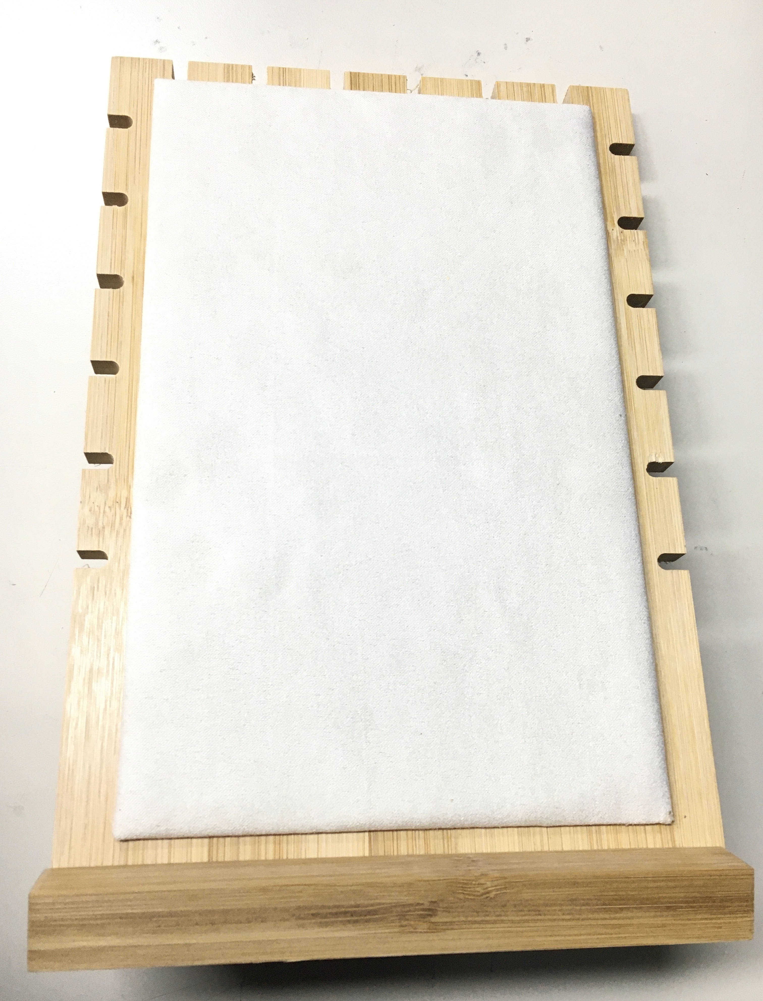 EXHIBIDOR CADENAS 18X26CM