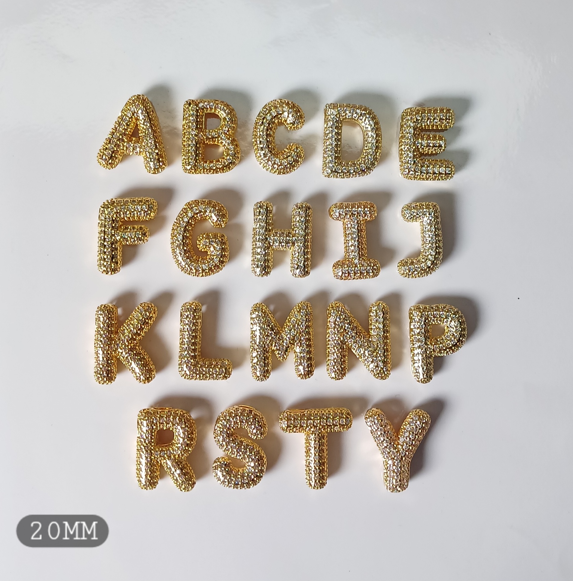 LETRAS DE MICROCIRCONIA