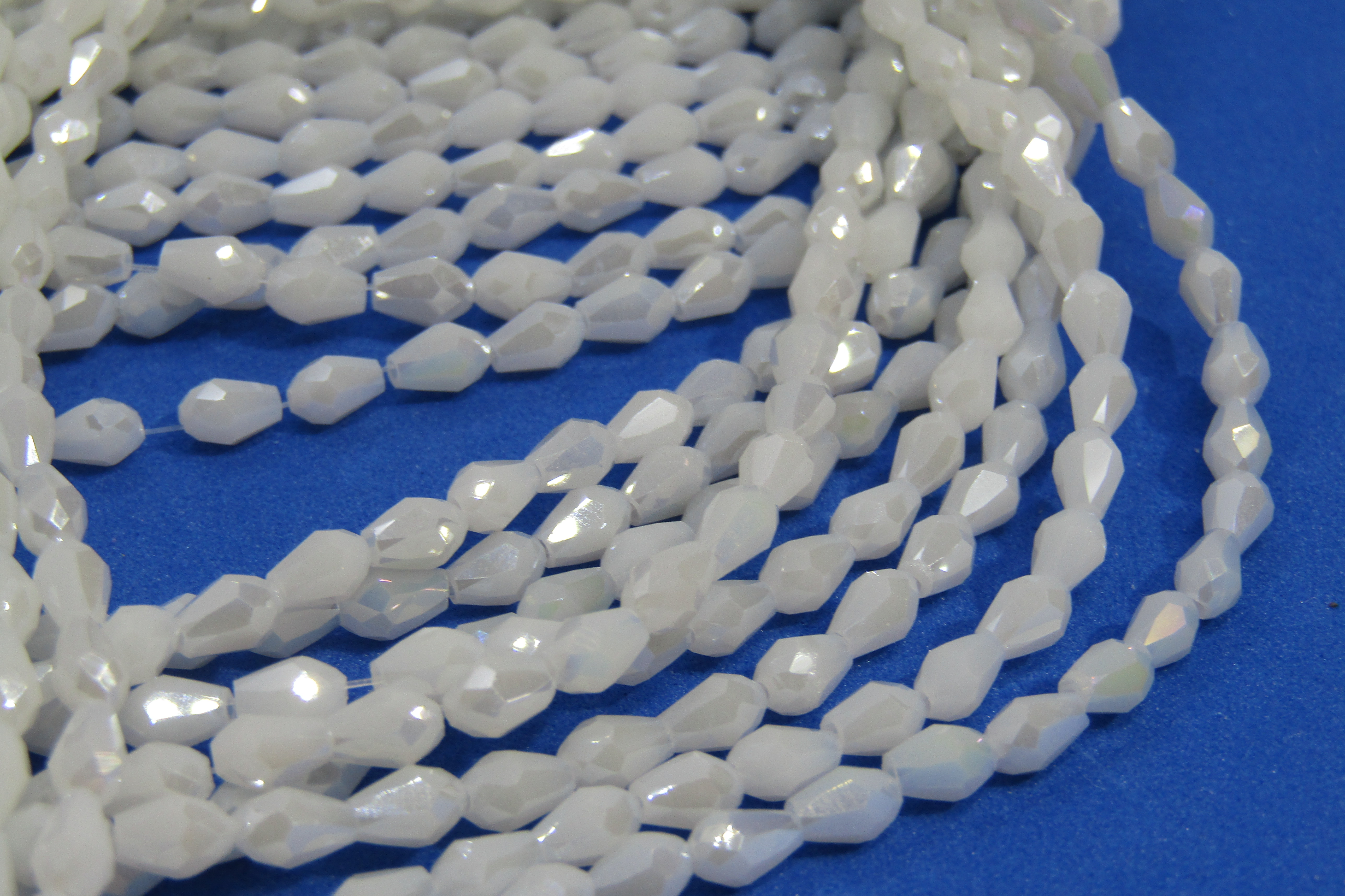 CRISTAL DE GOTA FACETEADA 5X3MM