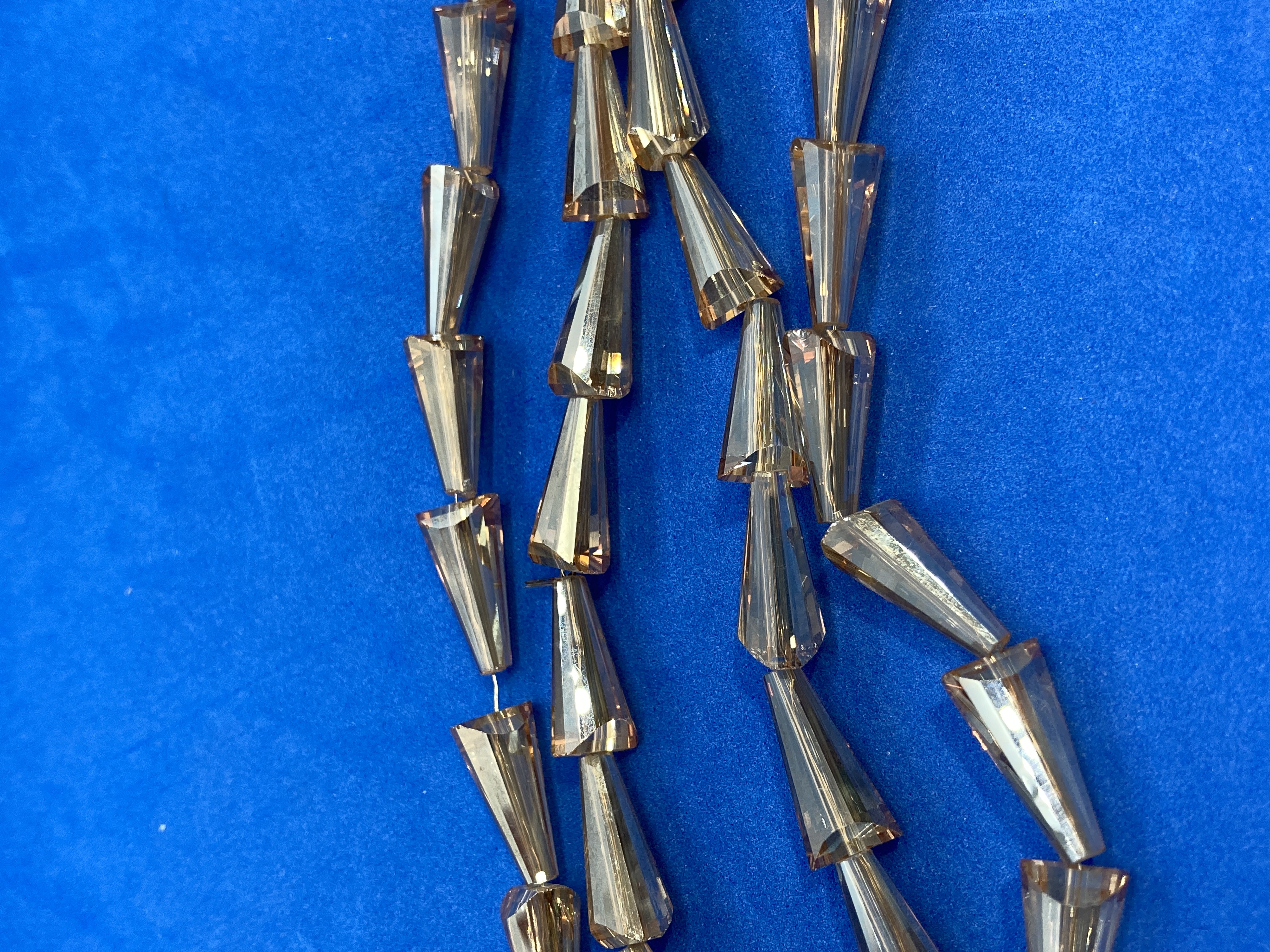 CRISTAL GOTA CONO 8X16MM