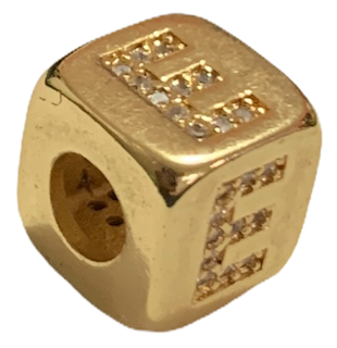 SEPADOR LETRA E CUBICA  14X14MM