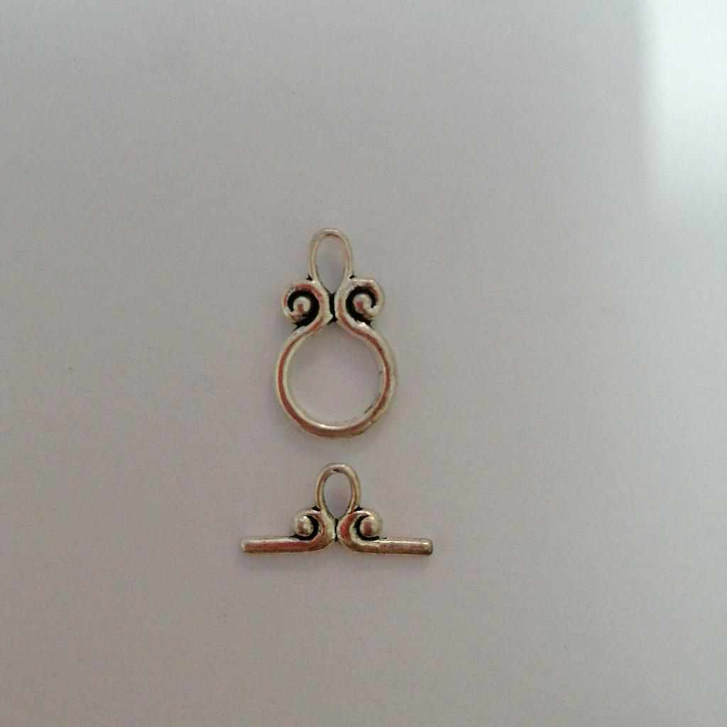 PAQUETE BROCHES 8 PARES