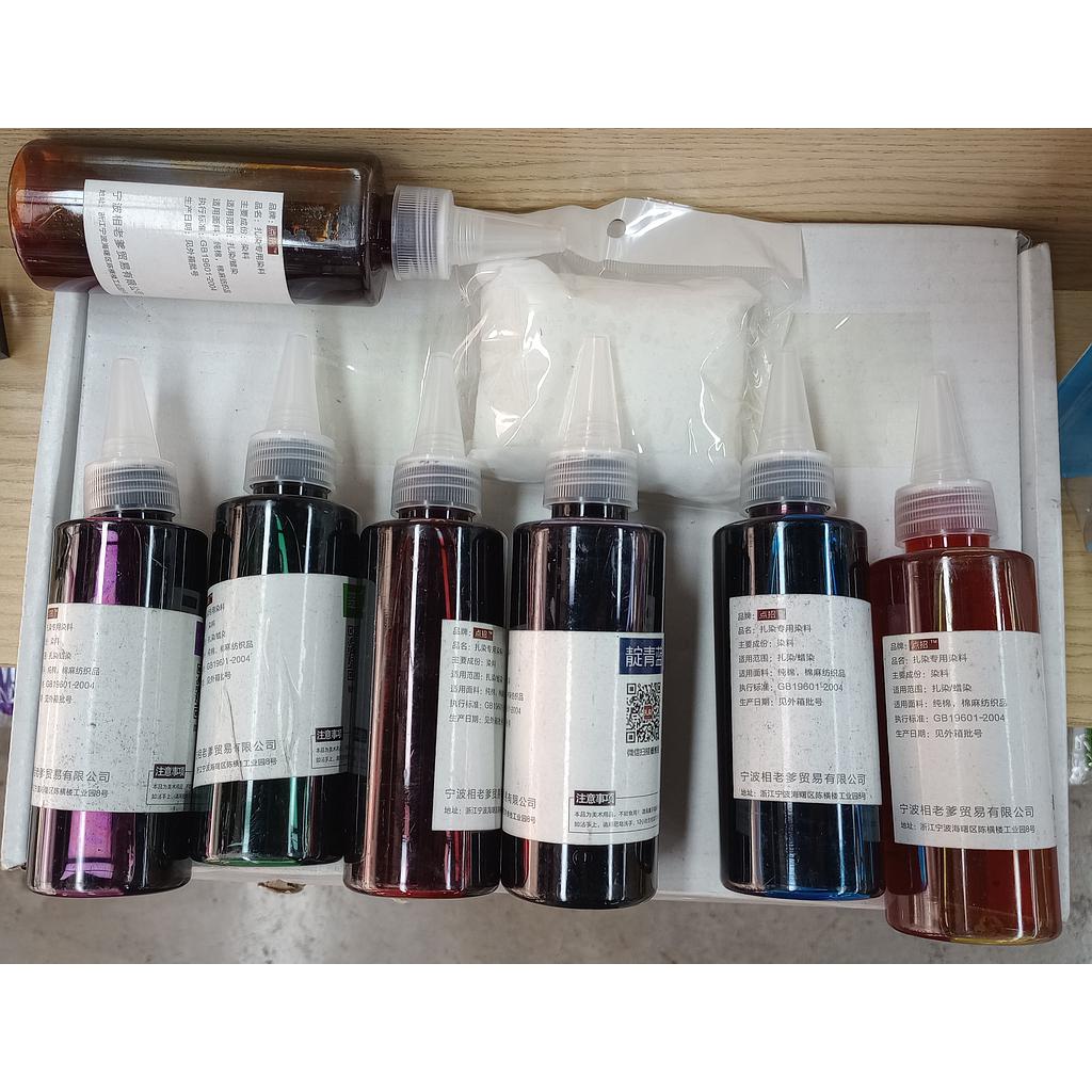 KIT TIE DYE INCLUYE ALMOHADILLA PARA PULSERAS