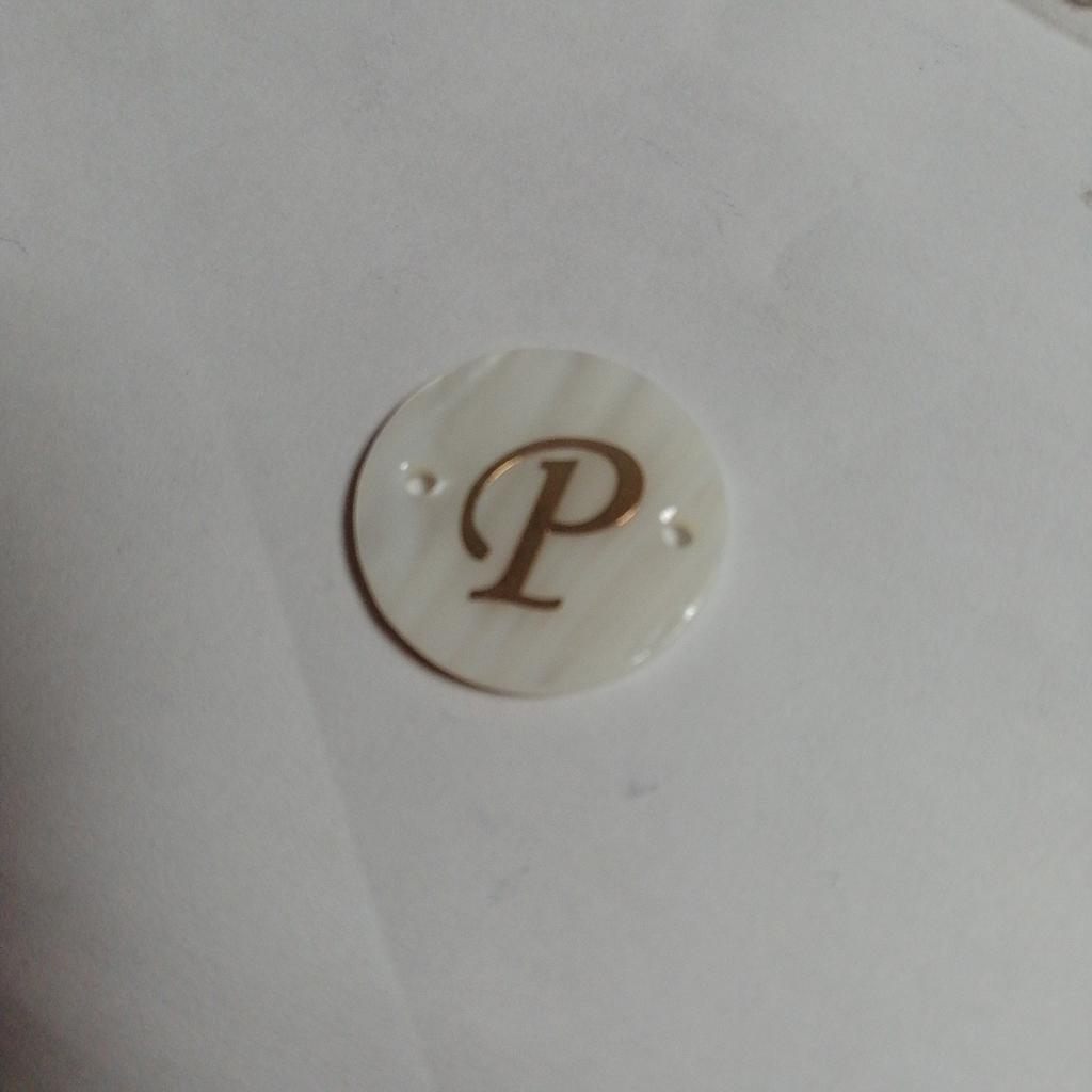 LETRA CONCHA NACAR P