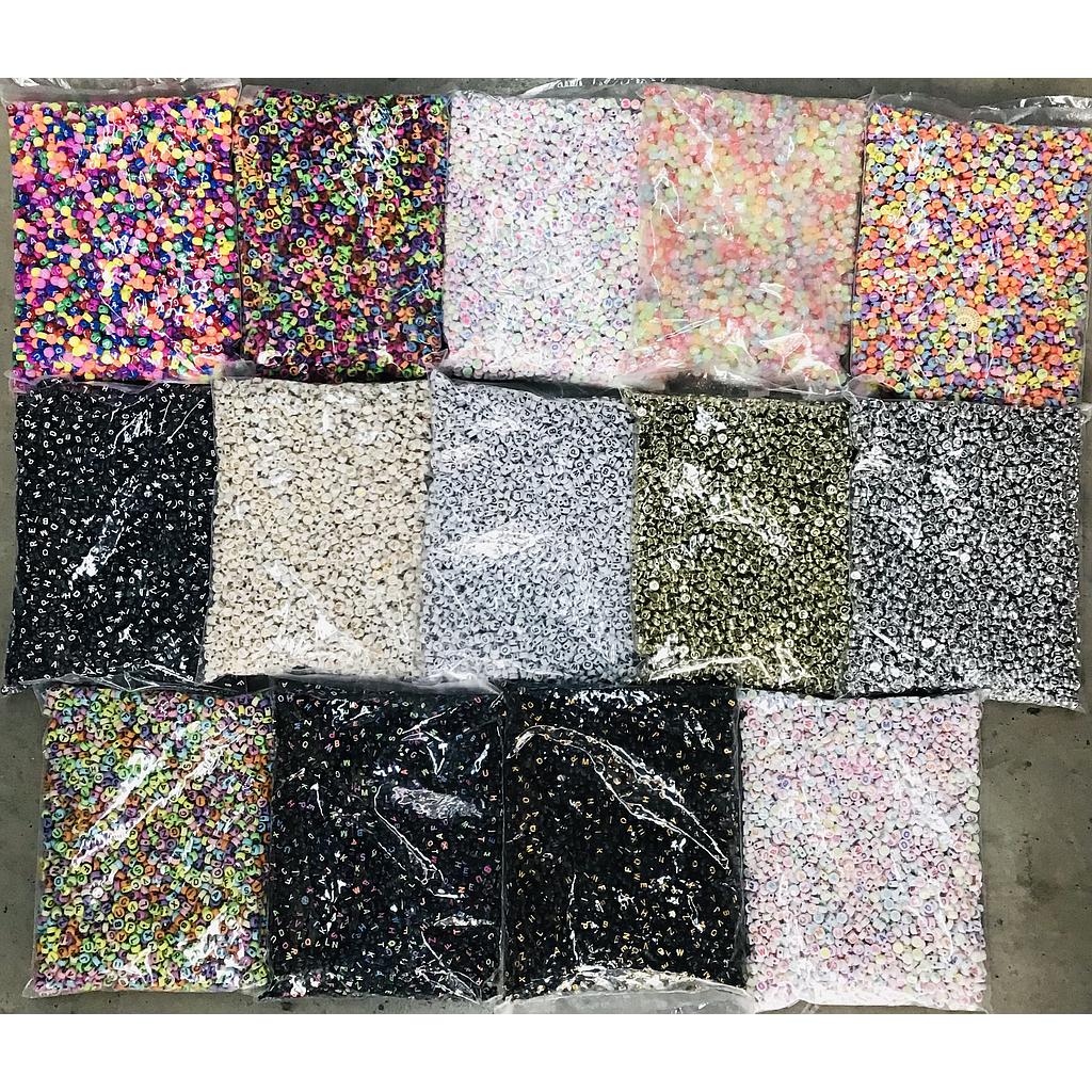 BOLSITA LETRAS ACRILICAS 8GRS 4X7MM