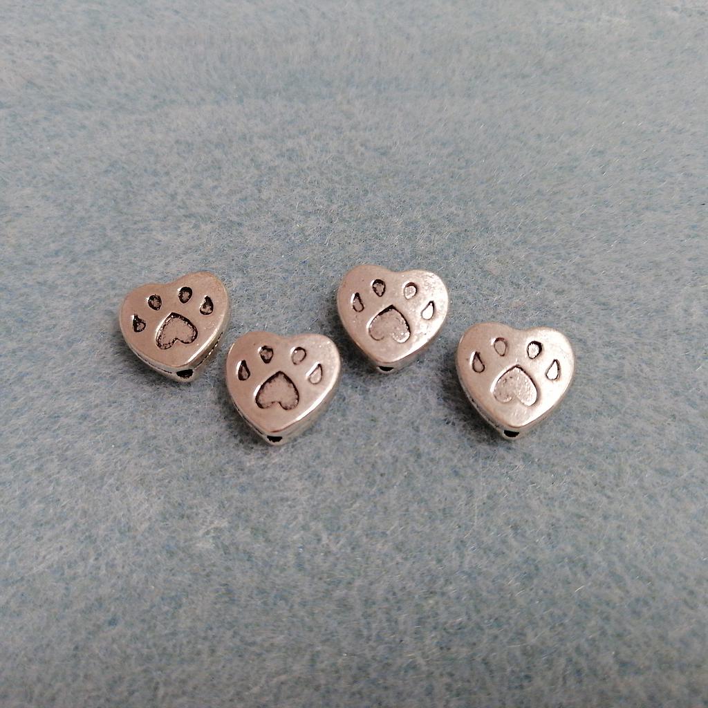 DIJE CORAZON HUELLA PERRITO