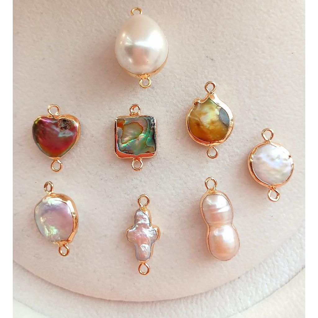 PERLA BARROCA CON ORILLA DORADA