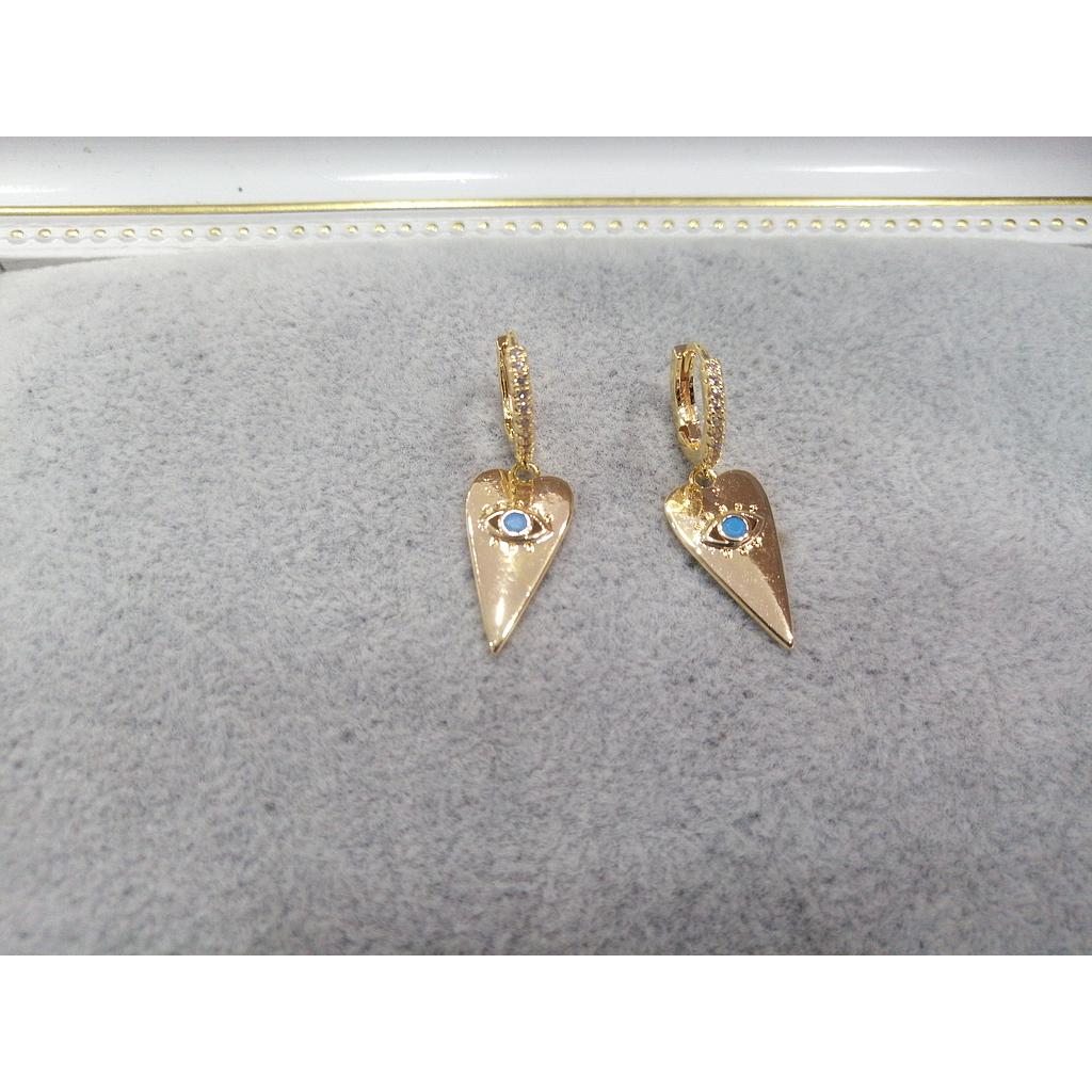 PATENTES CORAZON CON OJO TURCO ELECTROENCHAPADO