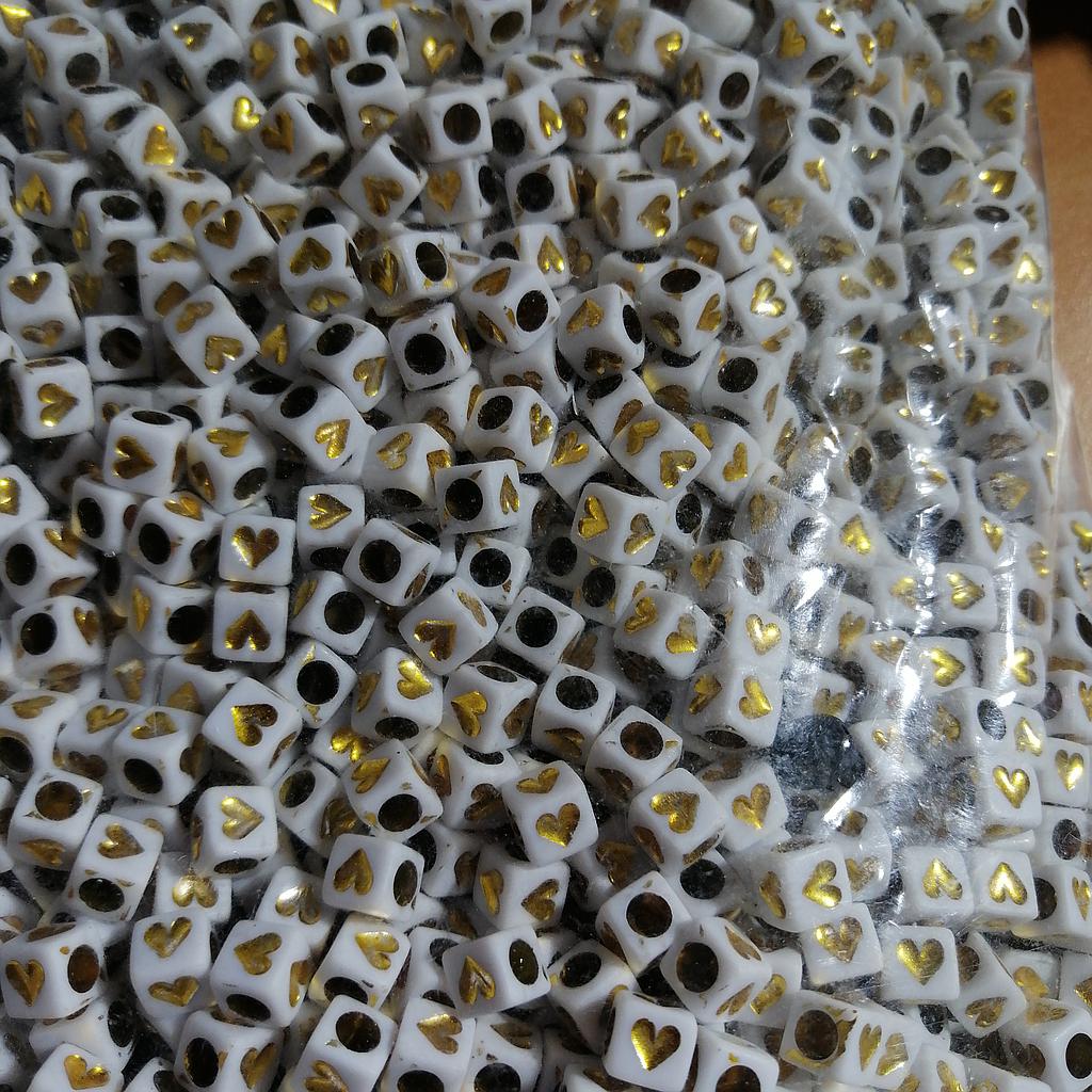 PAQUETE SEPARADOR ACRILICAS CORAZON CUBO