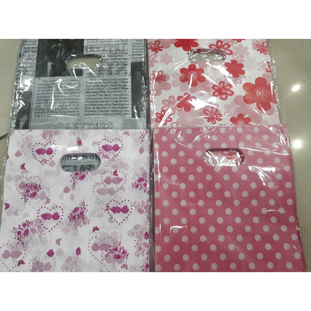 BOLSAS DECORADAS 20X25CM