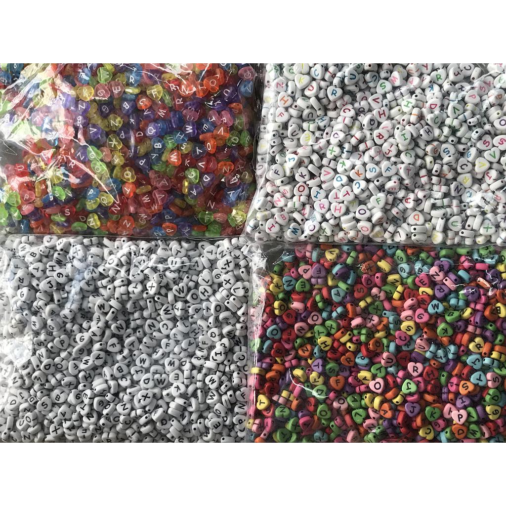 PAQUETE SEPARADOR LETRAS CORAZON 11X10MM