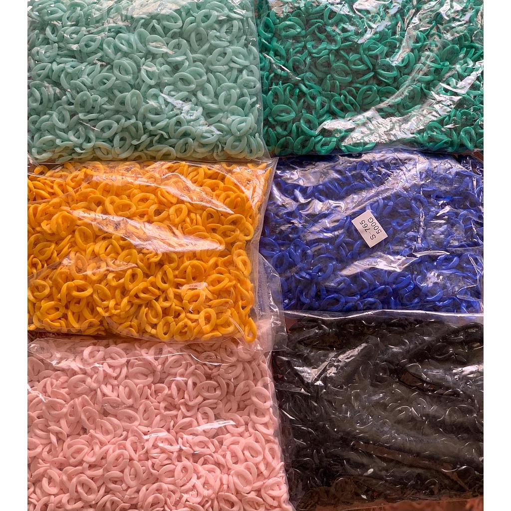 CADENA ACRILICA 24PCS