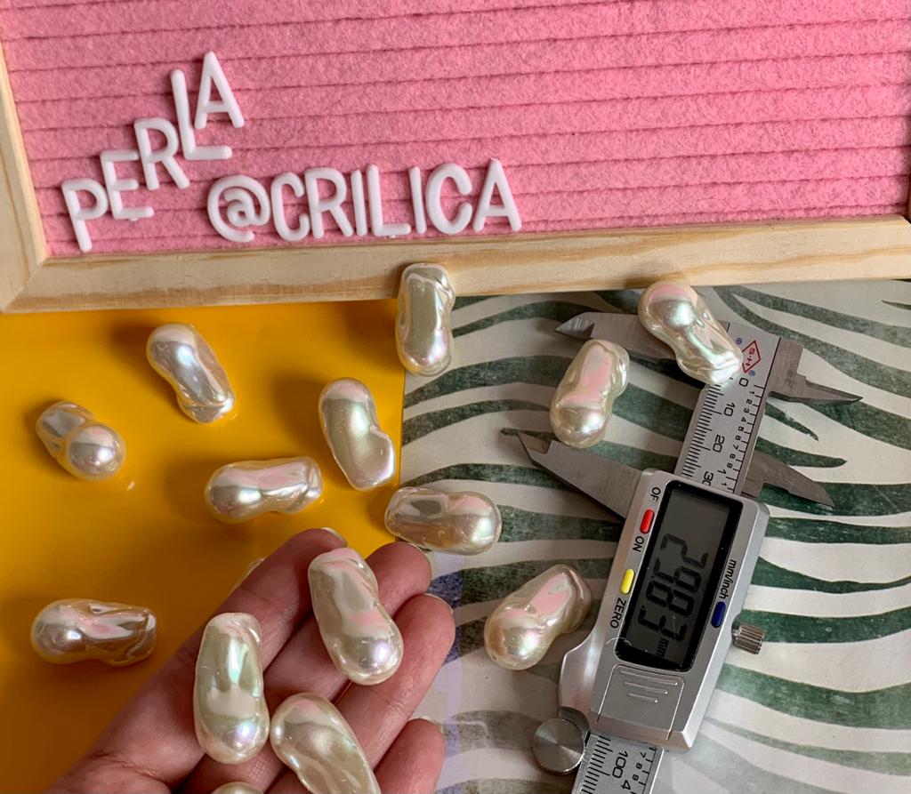 PERLA ACRILICA BARROCA 30MM