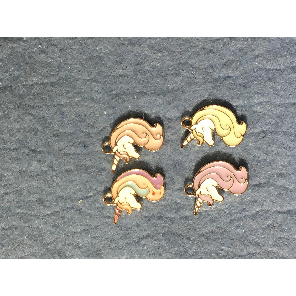 DIJE UNICORNIO 4 PIEZAS