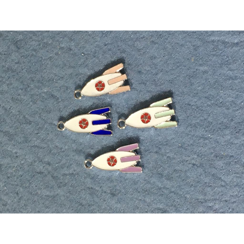 DIJE COHETE DE ENAMEL