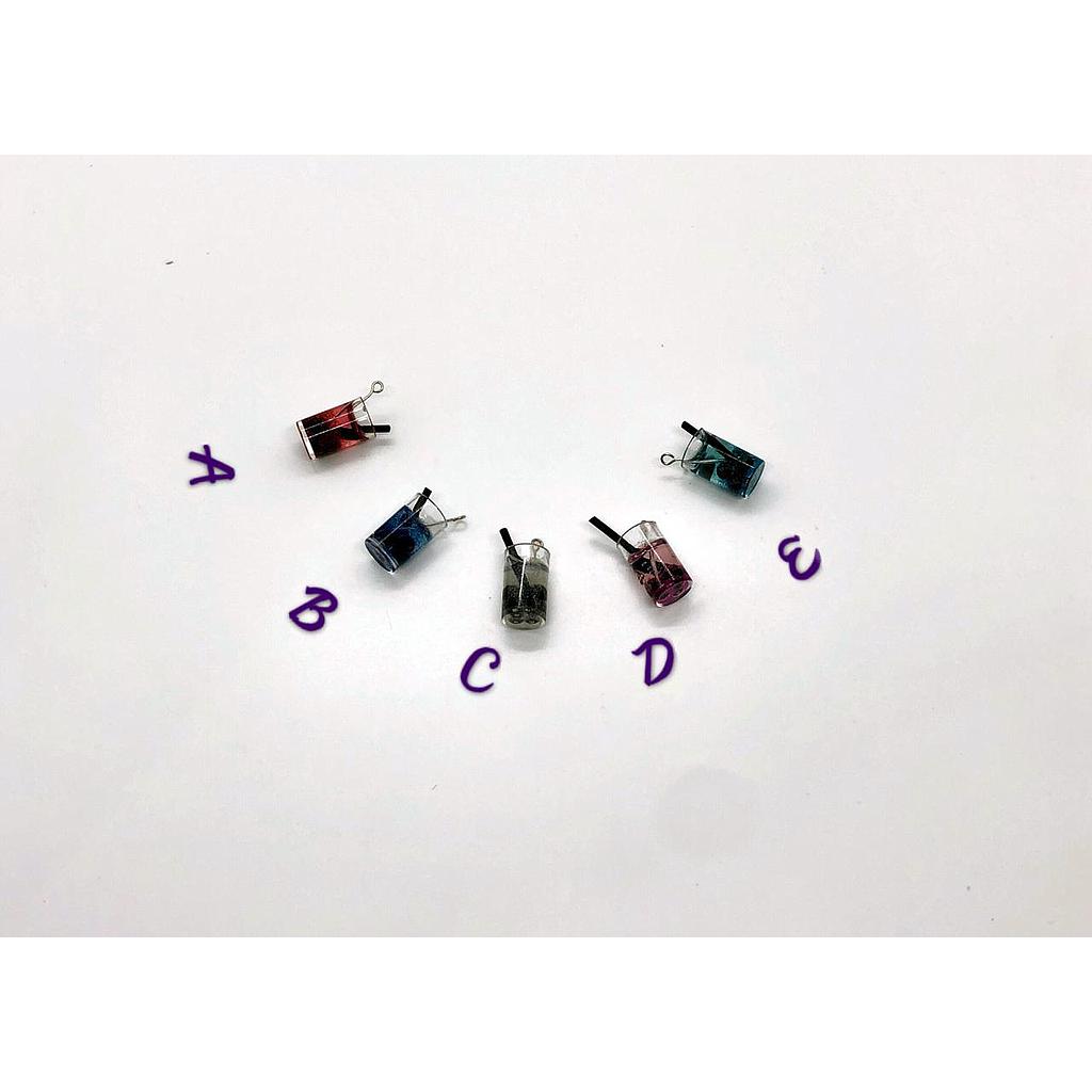 DIJE DE VASITO CON BEBIDA 18MM