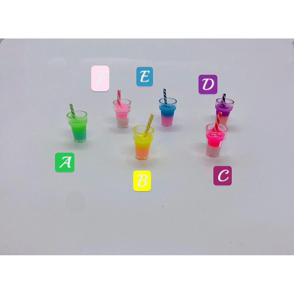 DIJE DE VASITO CON MALTEADA 2 COLORES 20MM