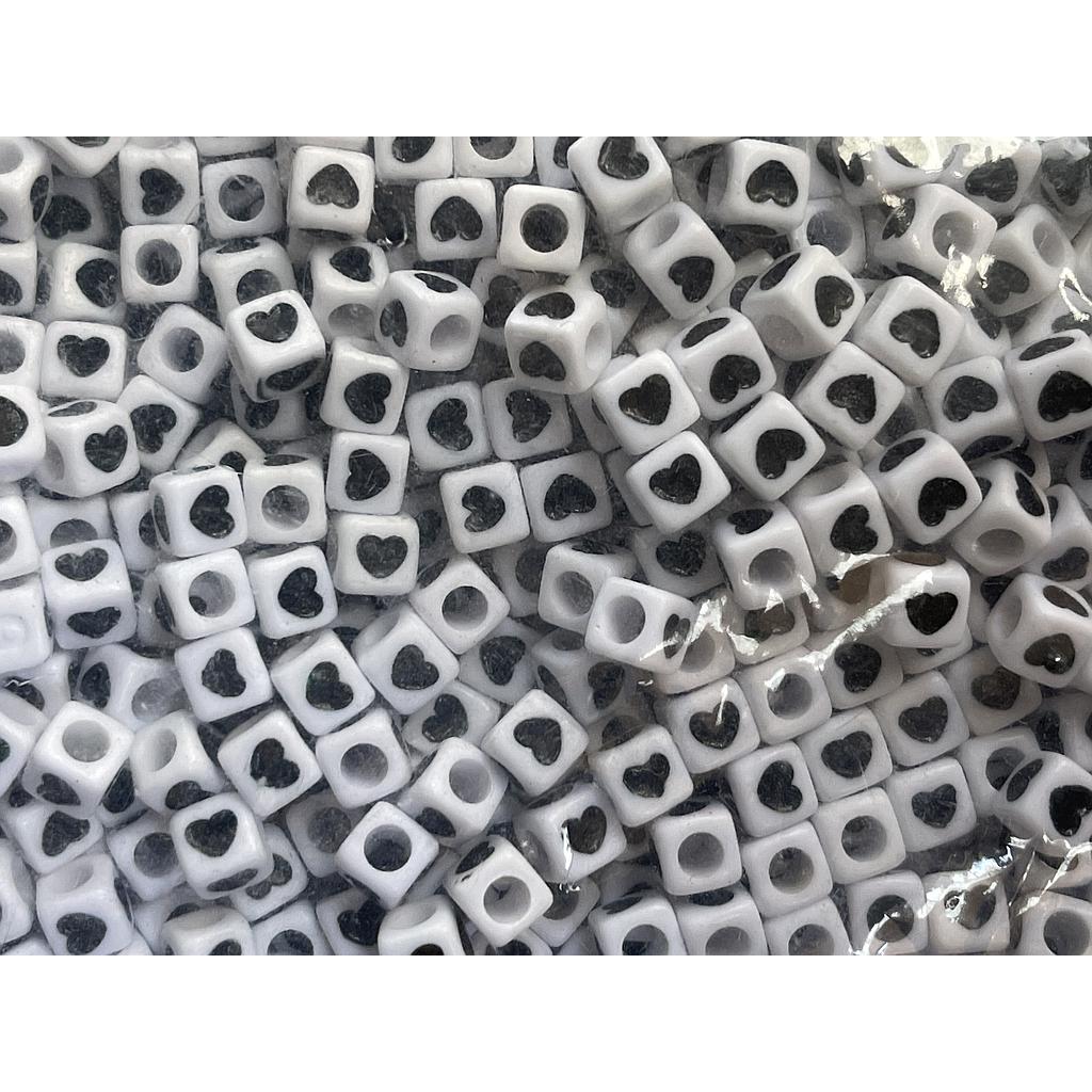 SEPARADOR ACRILICO CORAZON 6X6MM 10GRAMOS