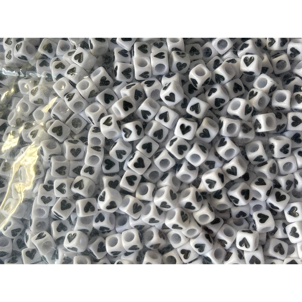 SEPARADOR ACRILICO CORAZON 6X6MM 500GR