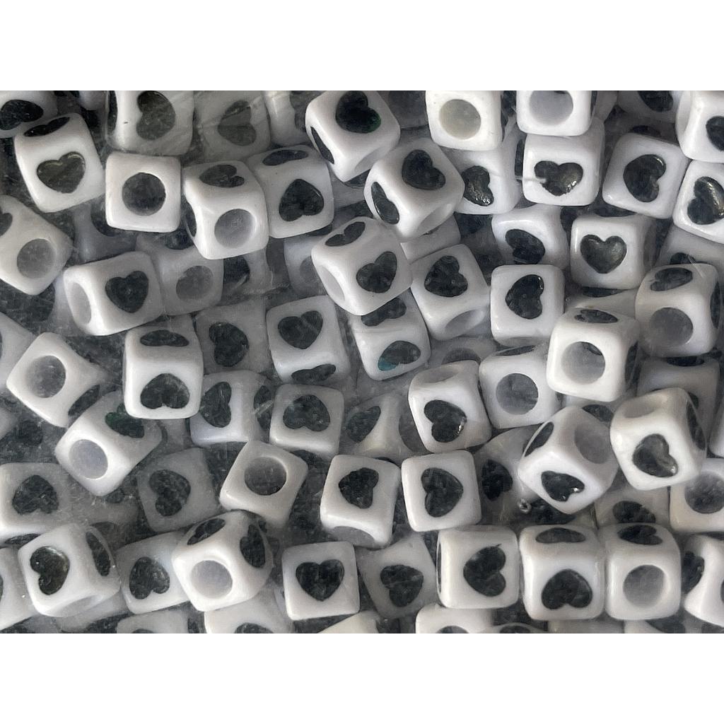 SEPARADOR ACRILICO CORAZON 7X7MM 10GR