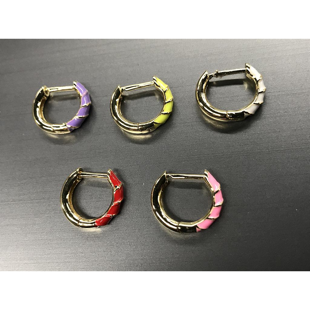 HUGGIE ENAMEL MICROCIRCONIA