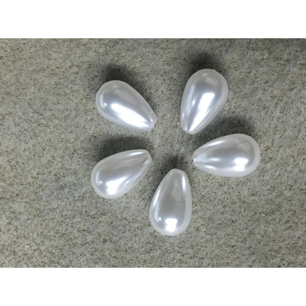 PERLA ACRILICA GOTA 8X12MM 10-PCS