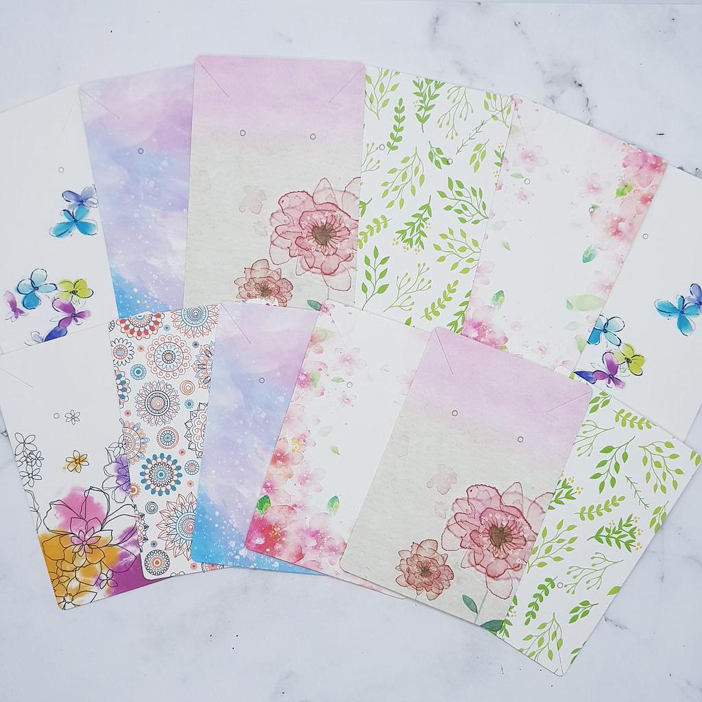 CARTONCITOS CON DISEÑOS 6X9CM 7PCS