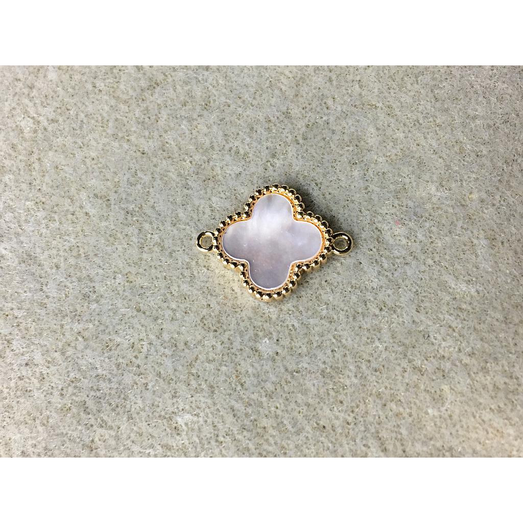 DIJE FLOR 14MM CONCHA Y ELECTROENCHAPADO