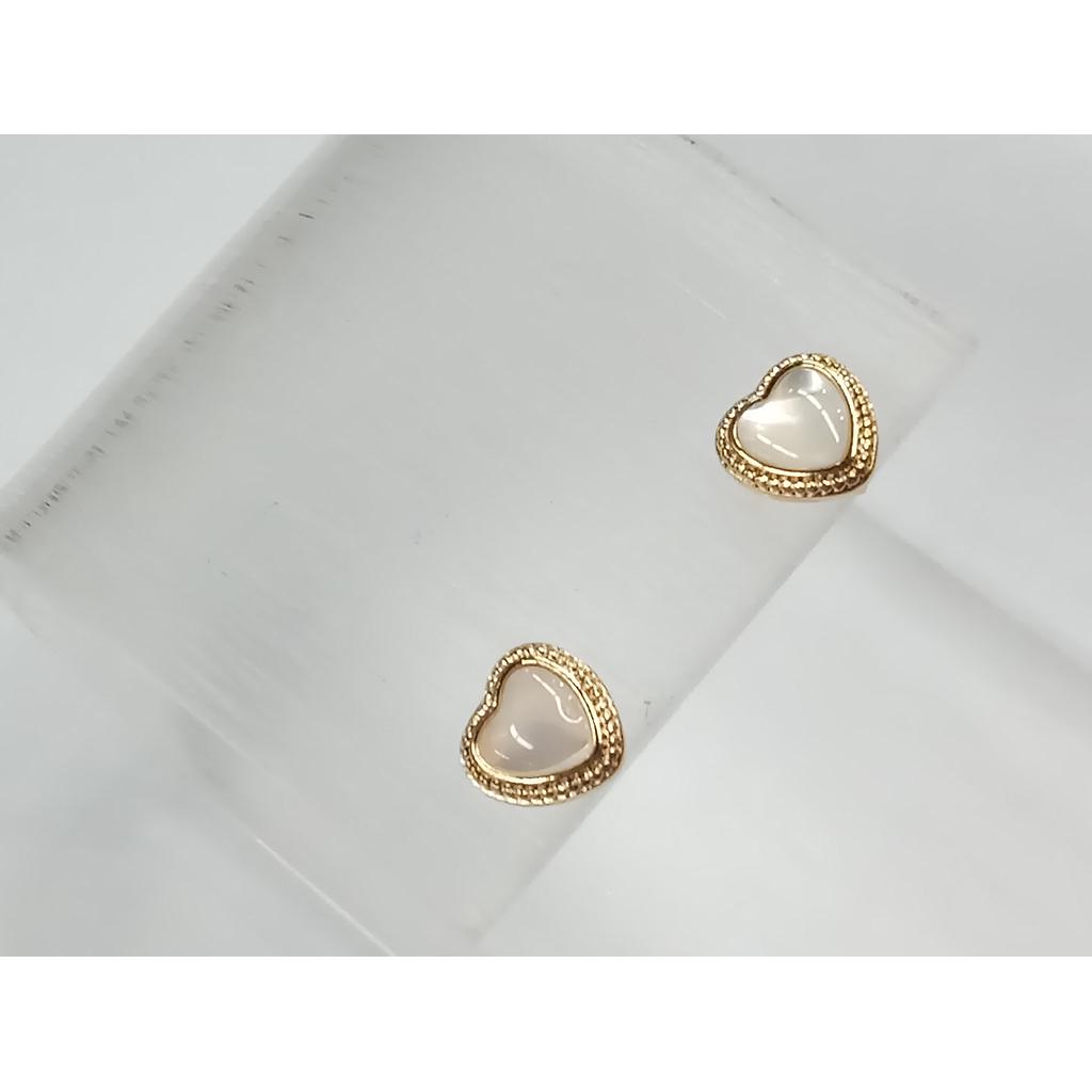 PATENTE CORAZON CON CONCHA NACAR ELECTROENCHAPADO