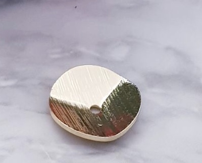 CUBRE PERLA REDONDO ONDULADO 12MM ELECTROENCHAPADO