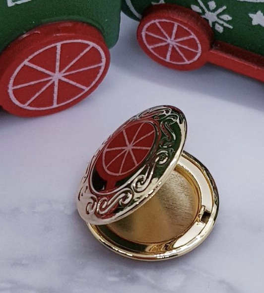 DIJE RELICARIO REDONDO 20MM ELECTROENCHAPADO