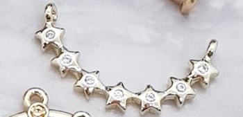 DIJE ARCO DE ESTRELLAS ELECTROENCHAPADO