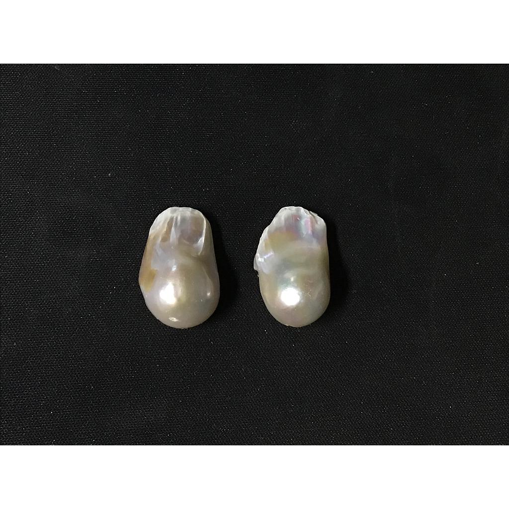 PERLA BARROCA SIN AGUJERO 28MM