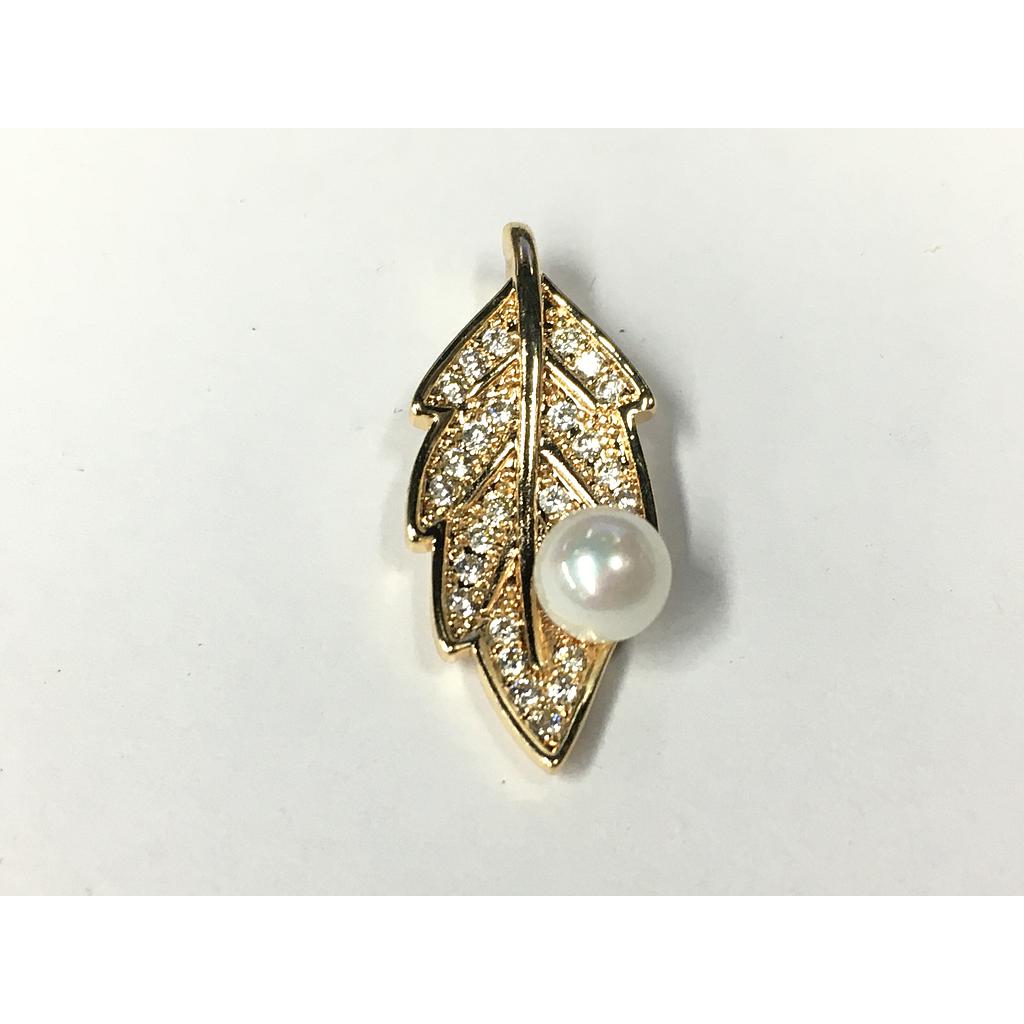 DIJE HOJA CON PERLA ELECTROENCHAPADO