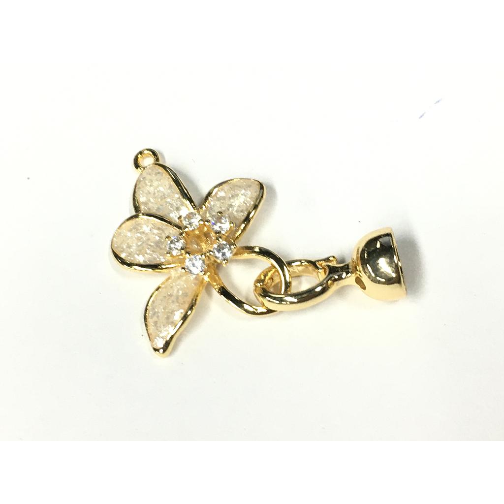 DIJE FLOR CON BROCHE ELECTROENCHAPADO