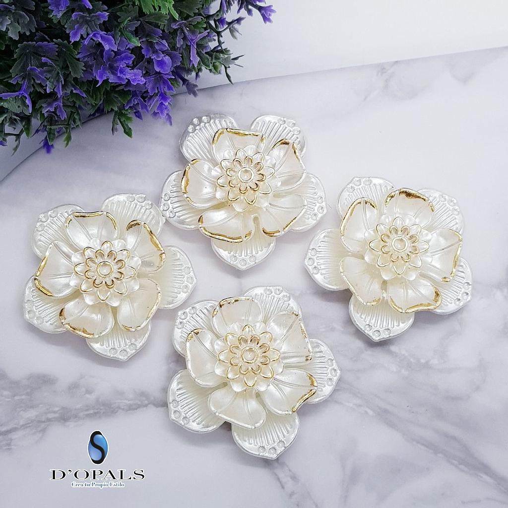FLOR ACRILICA CON ORILLA DORADA