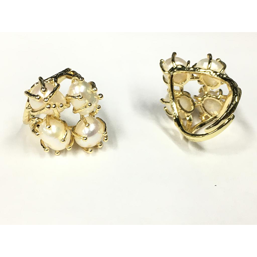 ANILLO AJUSTABLE CON PERLA DE RIO ENGARZADA