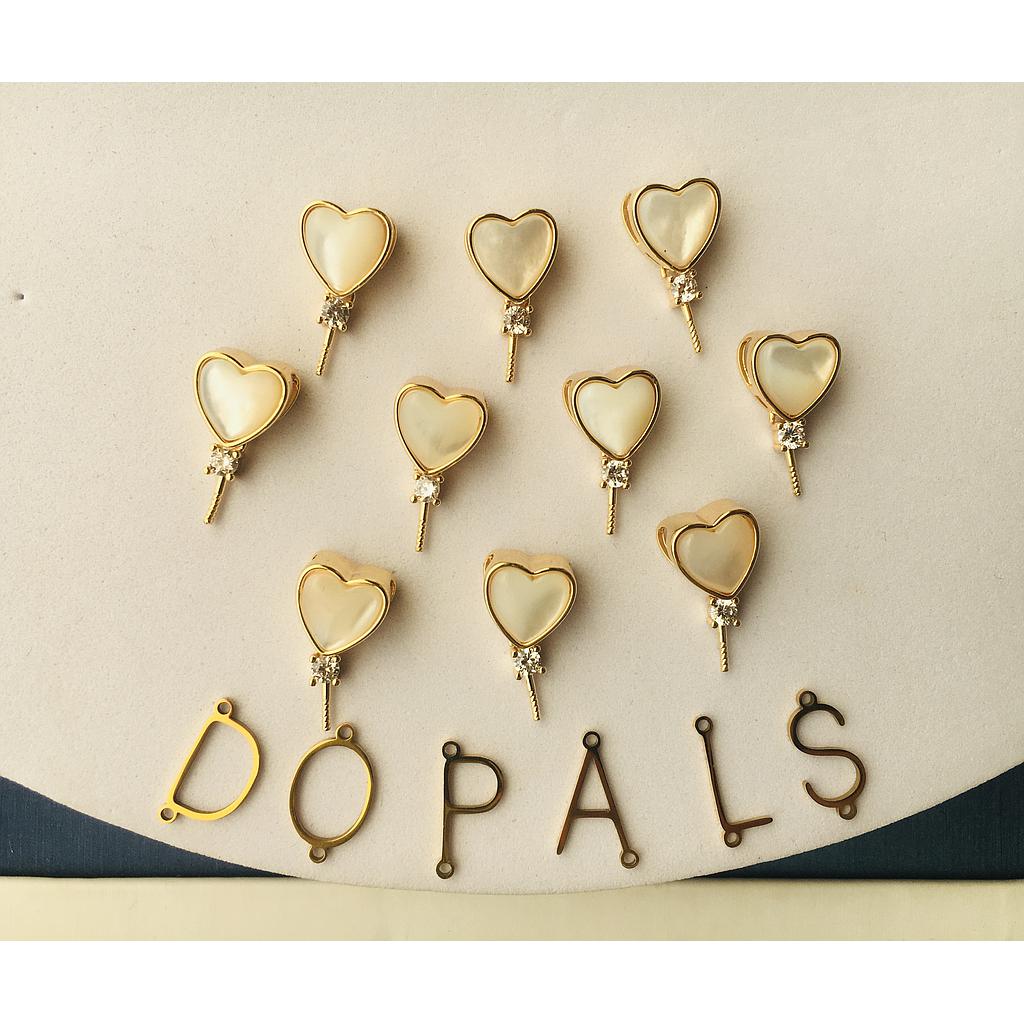 DIJE CORAZON CON CONCHA NACAR ELECTROENCHAPADO