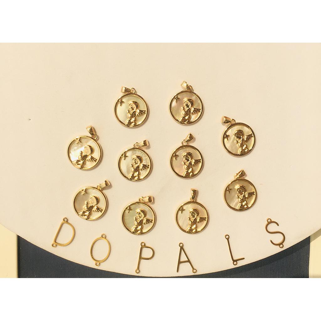 DIJE DE ANGEL CON CONCHA NACAR ELECTROENCHAPADO