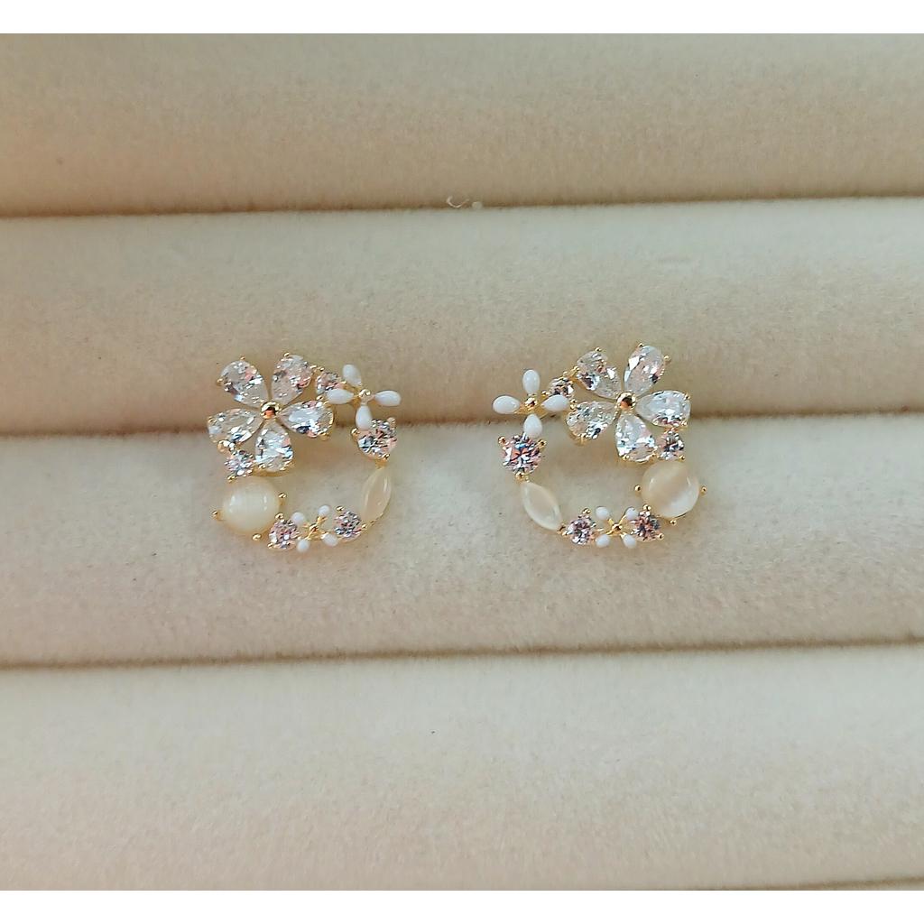 ARETE DE FLORES PLATA 925