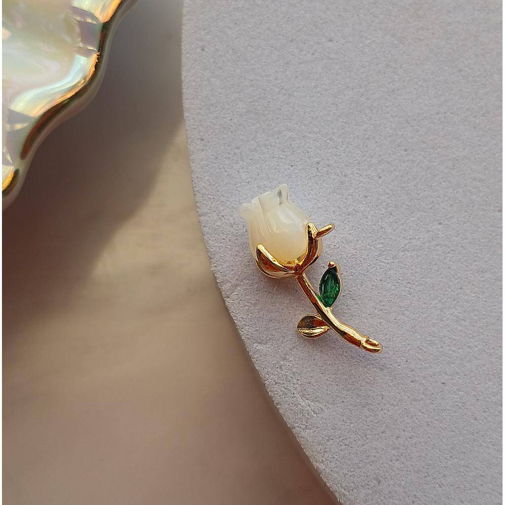 DIJE DE TULIPAN ELECTROENCHAPADO 18K