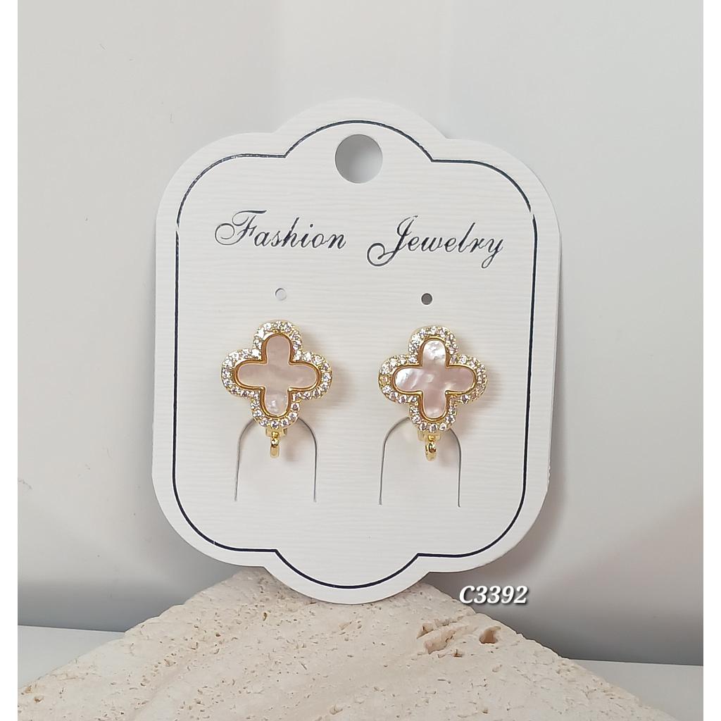 PATENTE HUGGIE DE MICROCIRCONIA