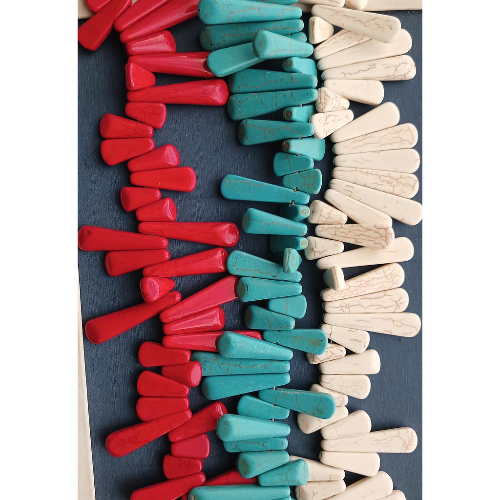 PIEDRA TURQUESA DE FORMAS