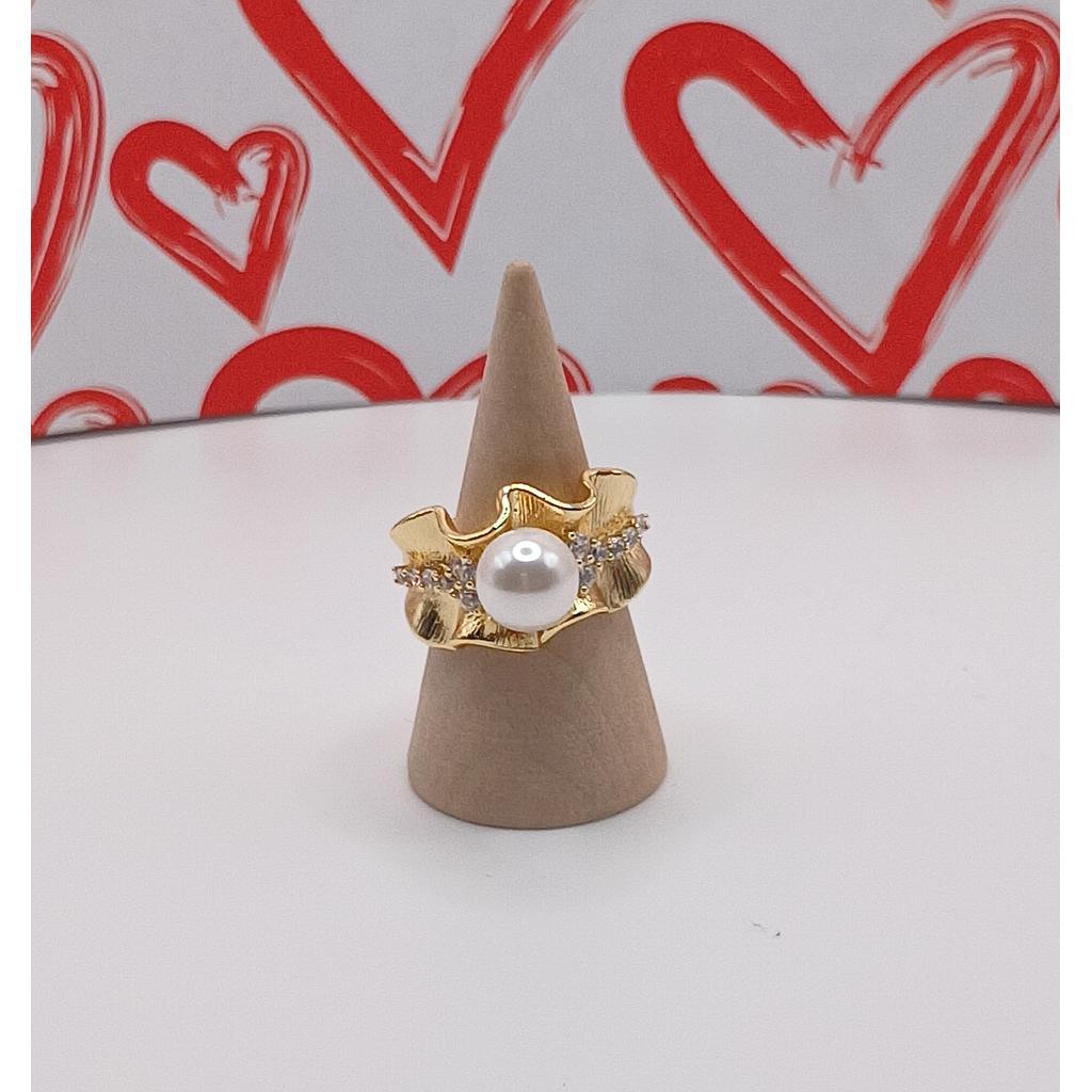 ANILLO AJUSTABLE CON PERLA DE ELECTROENCHAPADO
