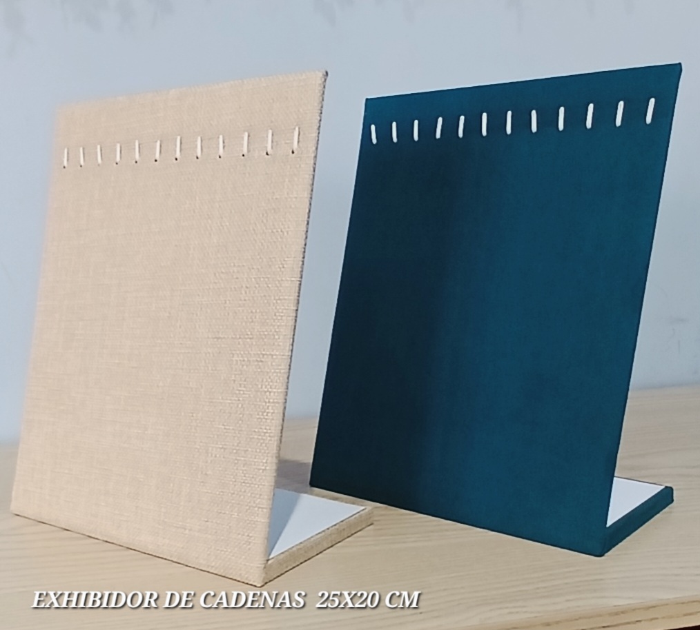 EXHIBIDOR DE CADENAS 25X20 CM