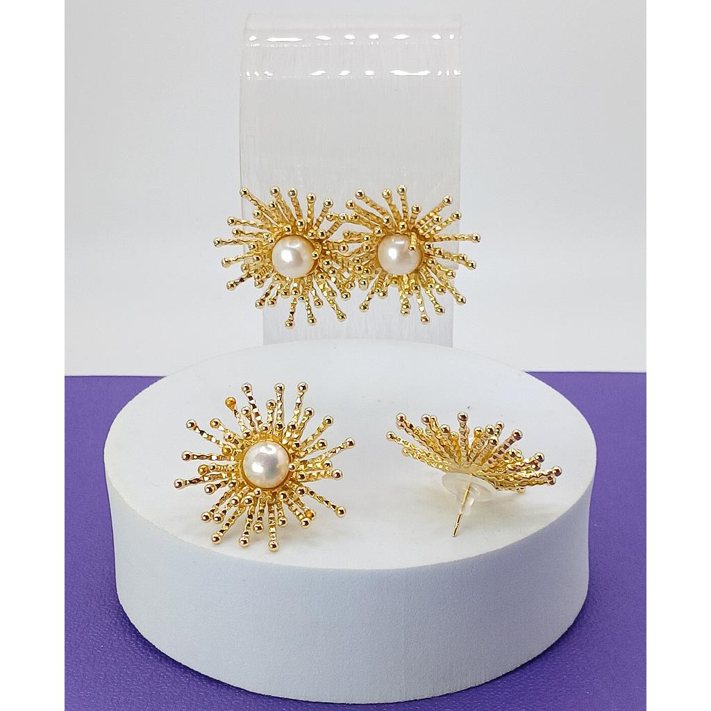 ARETE DE MICROCIRCONIA CON PERLA DE RIO