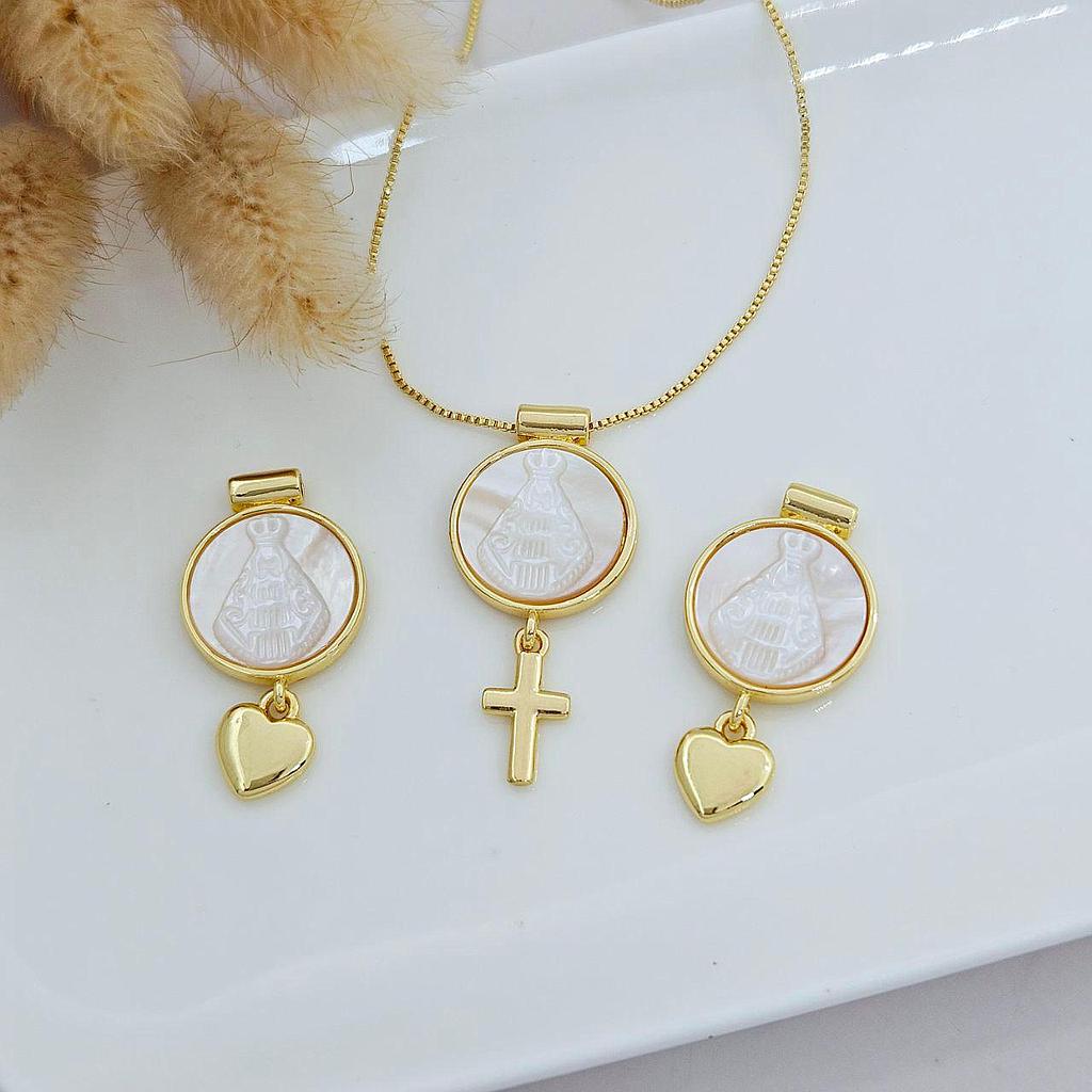 DIJE VIRGEN DE SUYAPA MICROCIRCONIA CON CONCHA NACAR